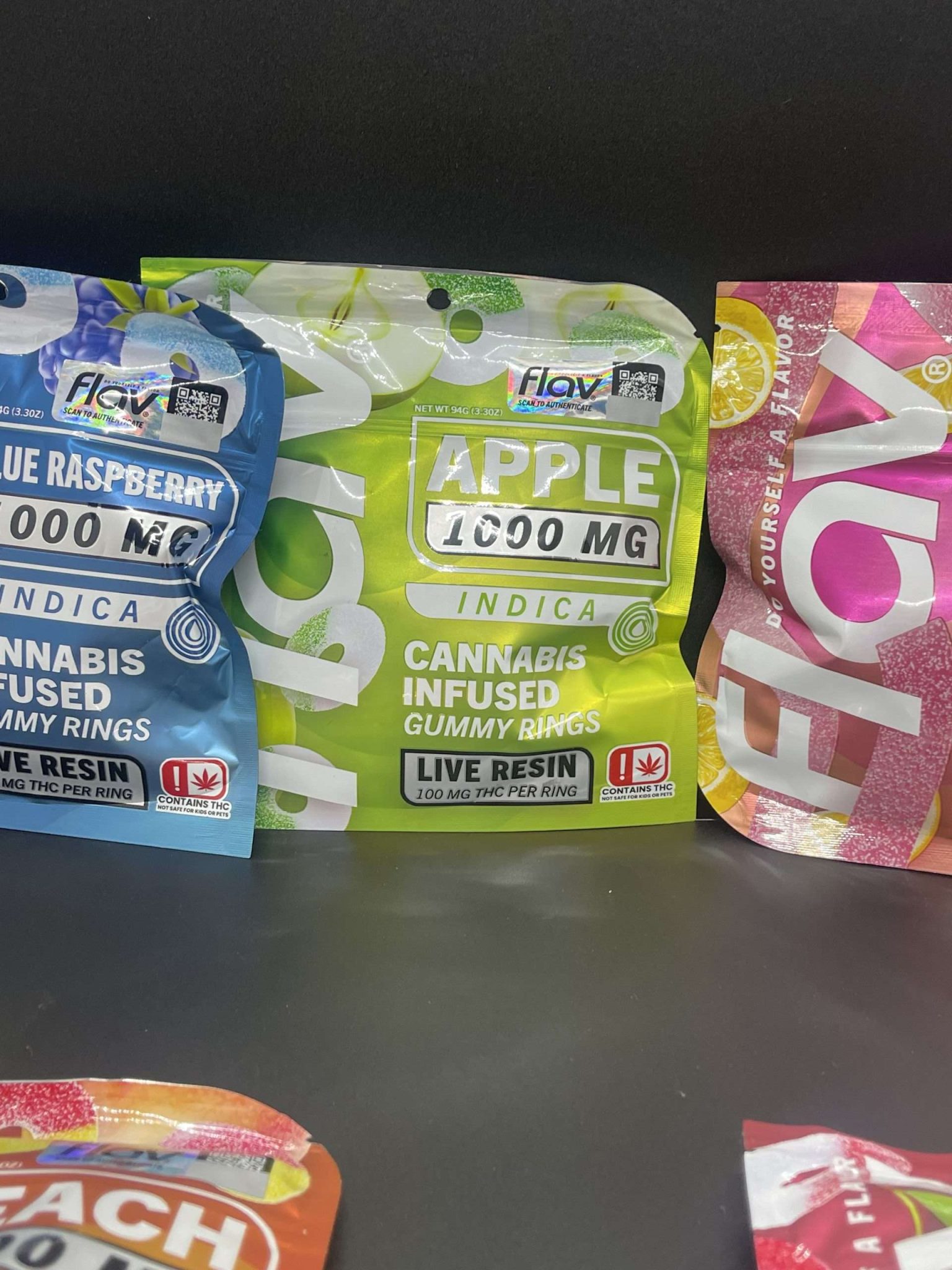 Flav 1000mg Live Resin Cannabis Infused Gummies Rings On Sale | Green ...