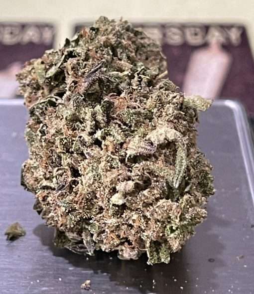 GREAT WHITE SHARK 28g OZ SATIVA ON SALE 25%THC